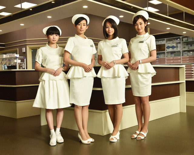 堀北真希＆高梨臨＆志田未来＆木村多江／ドラマ「まっしろ」 -(C) TBS
