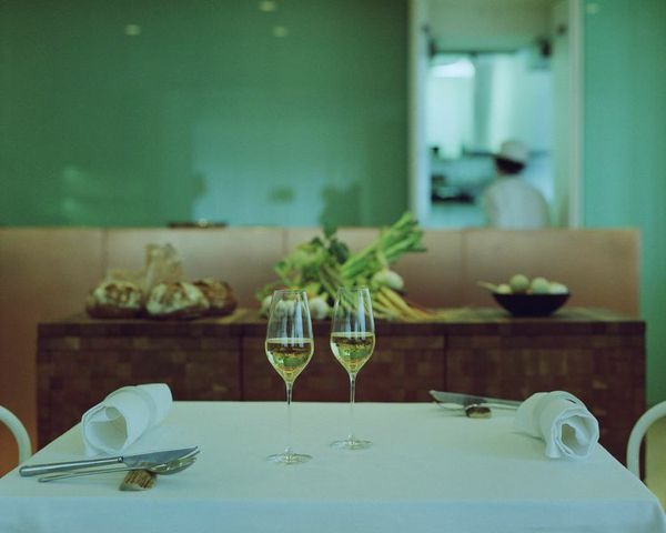 シャンパンの香りを最大限に楽しめる究極のシャンパングラスがイタレッセから登場。た「リチャード・ユリーン オプティマム（RJ Optimum）」、1脚2,160円。