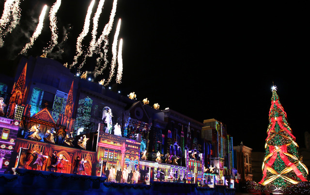 冬のシーズナル・イベント「ユニバーサル・ワンダー・クリスマス」 in USJ