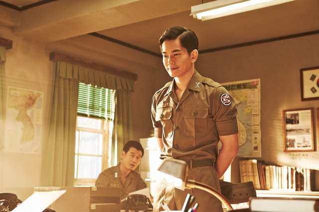 『情愛中毒』／(C) 2014 NEXT ENTERTAINMENT WORLD Inc. ＆ IRON PACKAGE. All Rights Reserved.