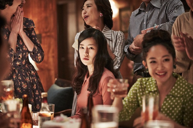 『情愛中毒』／(C) 2014 NEXT ENTERTAINMENT WORLD Inc. ＆ IRON PACKAGE. All Rights Reserved.