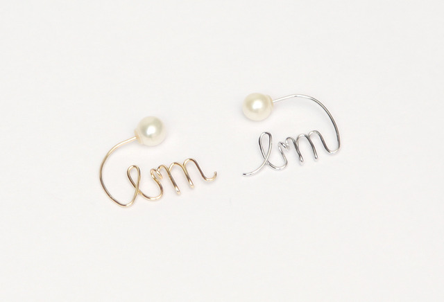 「LETTERED PIERCE」2文字 1,5120円
