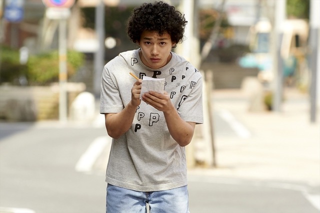 カッコイイ野村周平（日々沼拓郎）／『日々ロック』　-(C)榎屋克優／集英社-(C) 2014「日々ロック」製作委員会