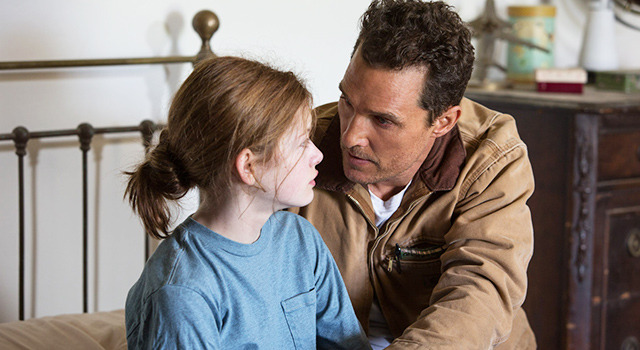 『インターステラー』-(C) 2014 Warner Bros. Entertainment, Inc. and Paramount Pictures. All Rights Reserved.