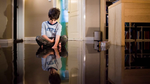 『ミラーズ』 -(C) 2008 TWENTIETH CENTURY FOX