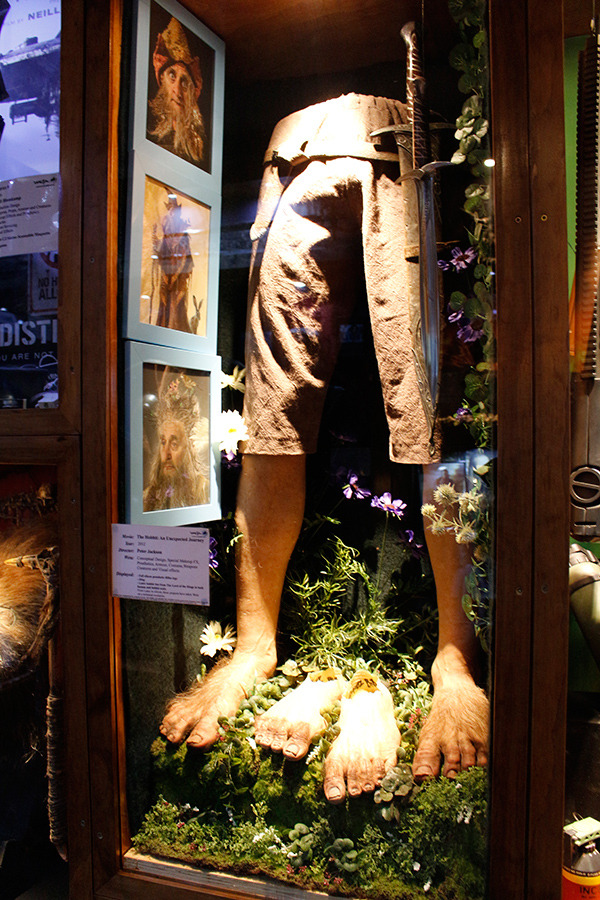 「WETAケーブ」ショップ＆ミニ博物館