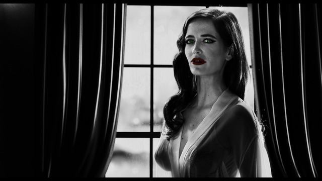 エヴァ・グリーン（エヴァ役）／『シン・シティ　復讐の女神』（C）2014 Maddartico Limited.  All Rights Reserved.