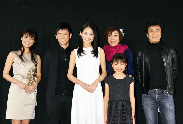 吉本実憂＆山村美智＆羽鳥潤＆渋谷飛鳥＆高橋美波＆五藤利弘（監督）／『ゆめはるか』初日舞台挨拶