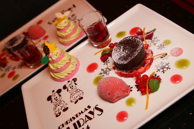 “クリスマスホリデー”デザートセット「ハイピリオン・ラウンジ」／ディズニーアンバサダー
