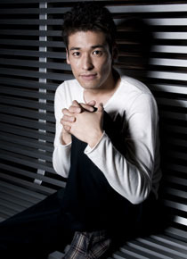 『ガチ☆ボーイ』　佐藤隆太　photo：HIRAROCK