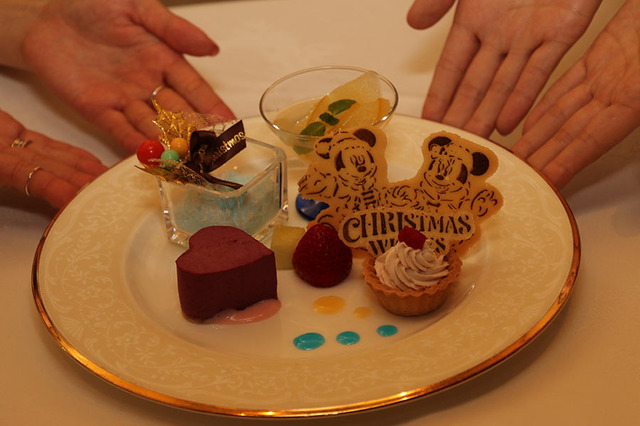 “クリスマスホリデー”デザートセット「シルクロードガーデン」／東京ディズニーシー・ホテルミラコスタ