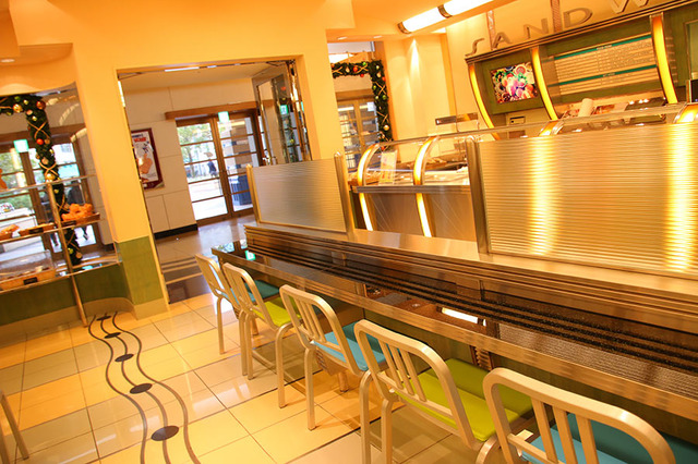 「デリカフェ チックタック・ダイナー」