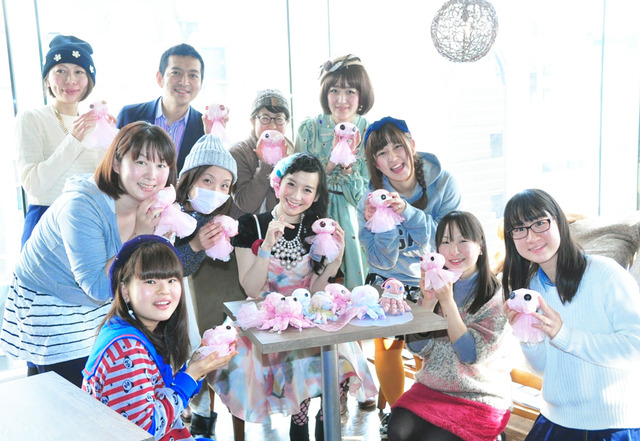 裁縫ワークショップに登場した、篠原ともえ