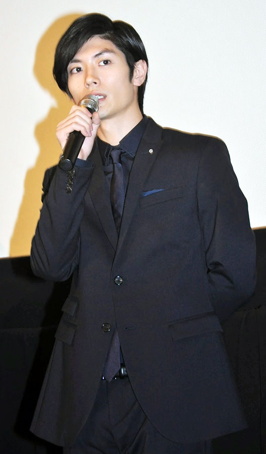 三浦春馬／主演作『真夜中の五分前』初日舞台挨拶