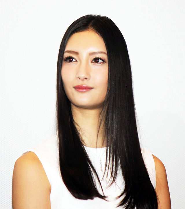 菜々緒／『神様はバリにいる』初日舞台挨拶