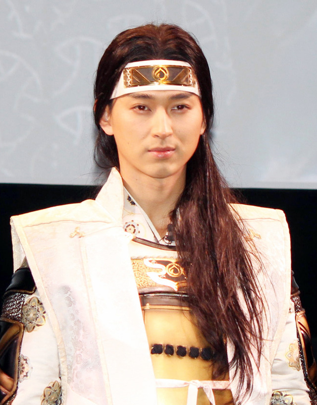 松田翔太（桃太郎）／au発表会 2015 Spring