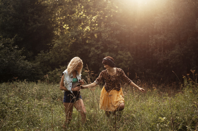 『ビッチハグ』　(c) Filmlance International AB