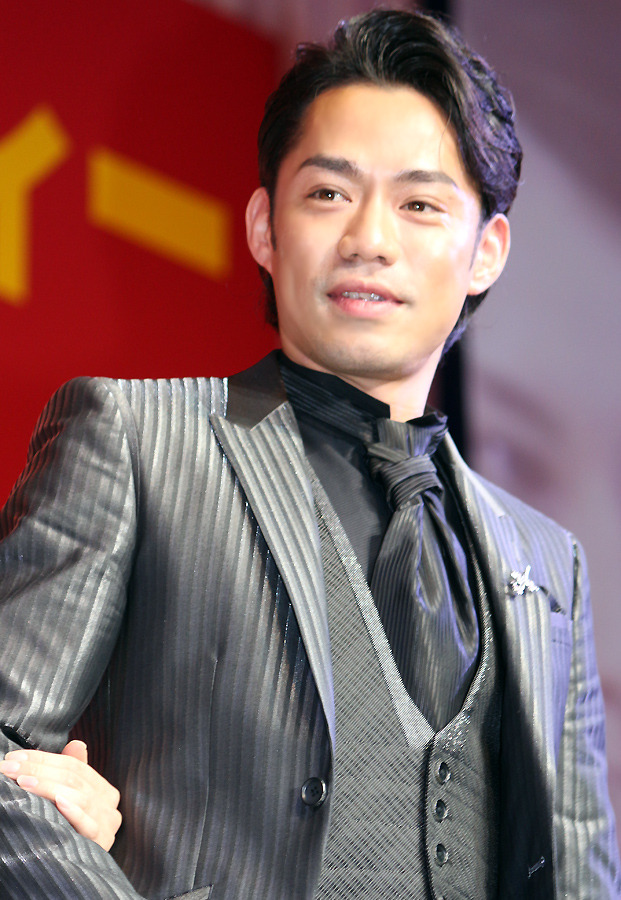 緊張のあまり楽しくなってしまった、高橋大輔（特別賞男性部門）／第26回「日本ジュエリー・ベスト・ドレッサー賞」表彰式