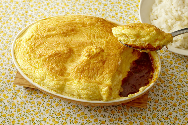 ルサンパーム 渋谷マークシティ「スフレオムレ＊ルー！ チキンとチーズの欧風カレー」