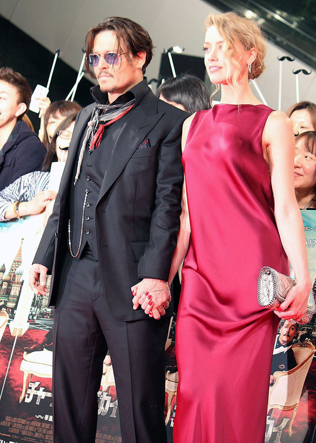 ジョニー・デップ＆婚約者アンバー・ハード／『チャーリー・モルデカイ 華麗なる名画の秘密』ジャパンプレミア