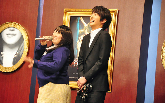 黒沢かずこ＆溝端淳平／『フィフティ・シェイズ・オブ・グレイ』お披露目イベント