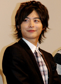 『ホームレス中学生』初日舞台挨拶にて　小池徹平。