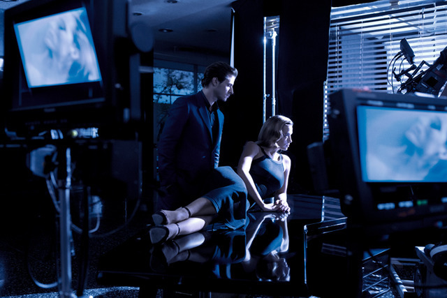 「ブルー ドゥ シャネル」の新広告フィルム