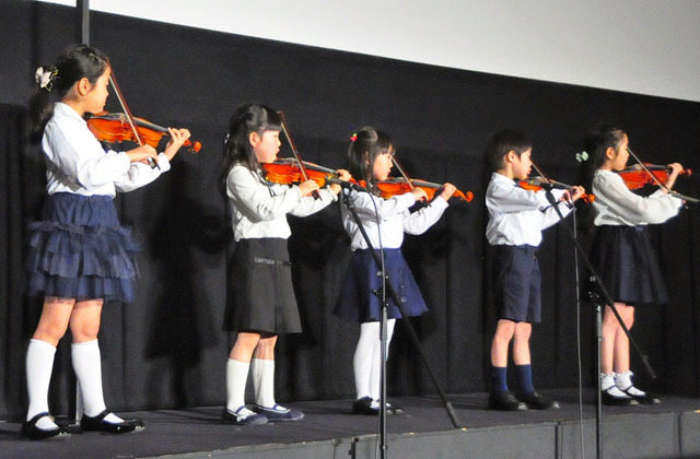 チビッ子バイオリニスト／『マエストロ！』ヒット御礼舞台挨拶