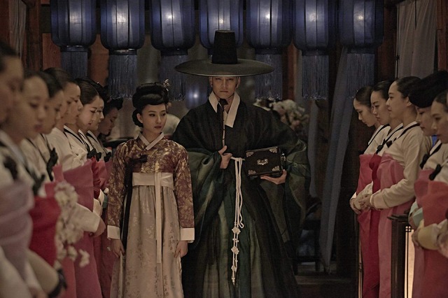 『群盗』(C)  2014 SHOWBOX/MEDIAPLEX AND MOONLIGHT FILM ALL RIGHTS RESERVED.