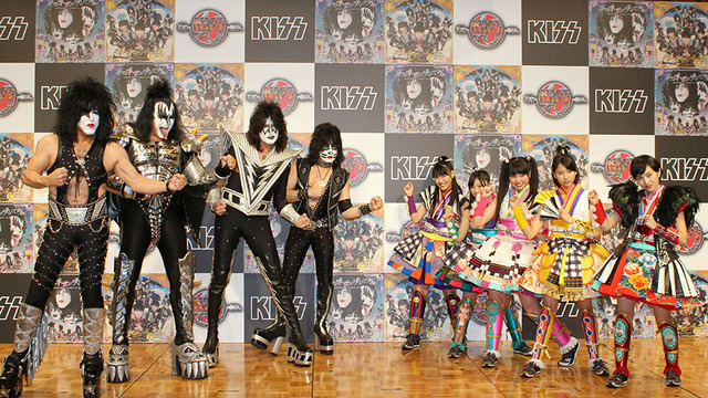 ももいろクローバーZ VS KISS／来日記者会見