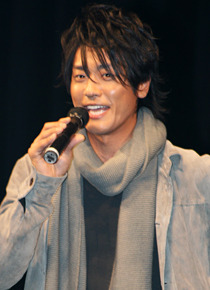 只野のパートナー・森脇役の永井大