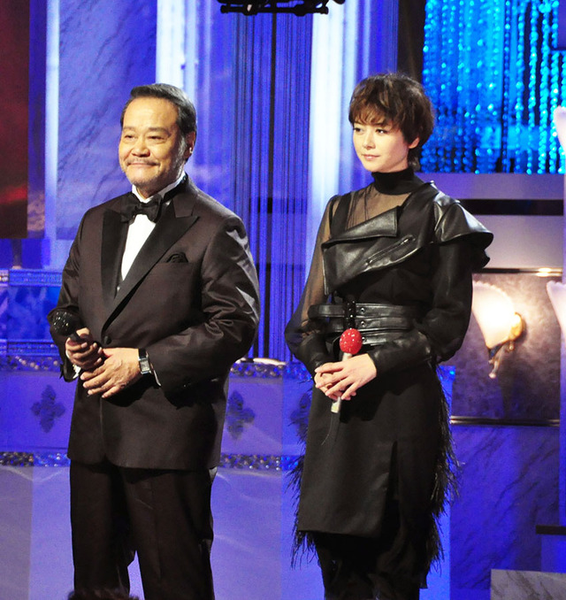 ブラックでキメた真木よう子／第38回日本アカデミー賞