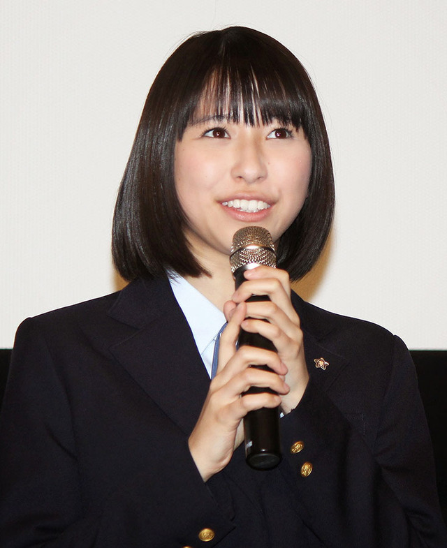 玉井詩織（ももいろクローバーZ）／主演映画『幕が上がる』初日舞台挨拶