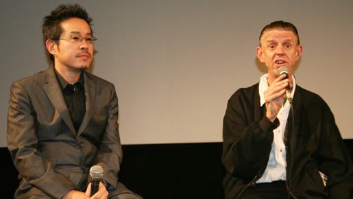 『サーチャーズ2.0』公開記念トークショーにて　アレックス・コックス監督＆田口トモロヲ