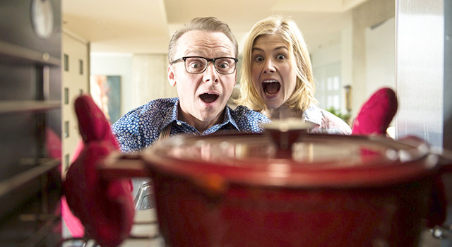 サイモン・ペッグ×ロザムンド・パイク『しあわせはどこにある』　(c) 2014 Egoli Tossell Film/ Co-Produktionsgesellschaft 