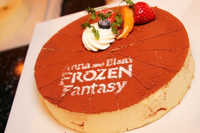 「“アナとエルサのフローズンファンタジー”ランチブッフェ／ディナーブッフェ（1/13～3/20）」inシャーウッドガーデン・レストラン／東京ディズニーランドホテル