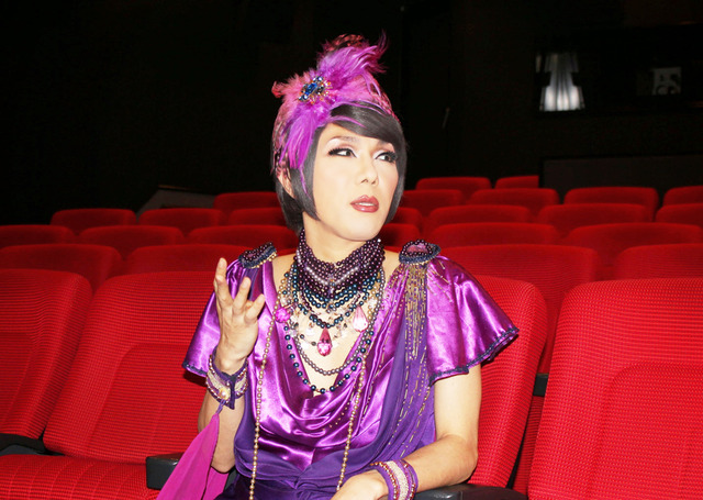 辛口でお悩みを一刀両断！　女装家・ブルボンヌの人生相談「“幸せ”ってなんですか？」