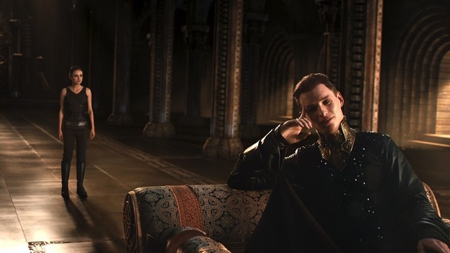 エディ・レッドメイン／『ジュピター』　(C)2014 WARNER BROS. ENTERTAINMENT INC. AND VILLAGE ROADSHOW FILMS(BVI)LIMITED. ALL RIGHTS RESERVED.