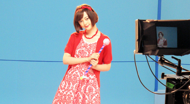 「サーティワン アイスクリーム」新イメージキャラクターとしてCM撮影に挑んだ、玉城ティナ