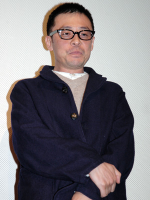 光石研は大ファンの市川実和子との共演にニンマリ。