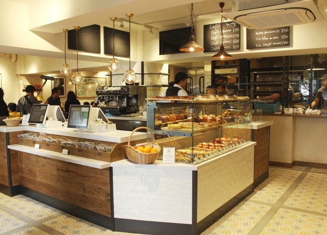 「メゾン・ランドゥメンヌ 東京本店」の店内