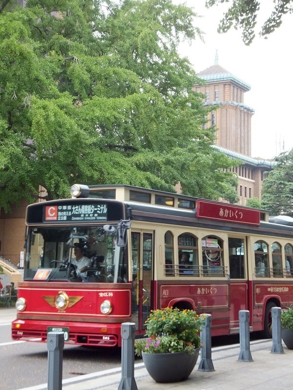 恋する・横浜デート　『恋する・ヴァンパイア』-(C) 恋する・ヴァンパイア フィルムパートナーズ