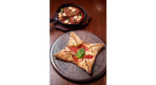 「連載完結記念 岸本斉史 NARUTO-ナルト-展」- (C) 岸本斉史 スコット／集英社