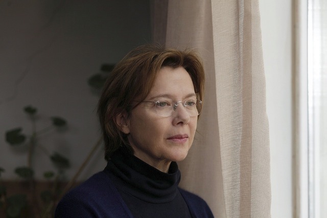 アネット・ベニング／『あの日の声を探して』-(C) La Petite Reine / La Classe Americaine / Roger Arpajou