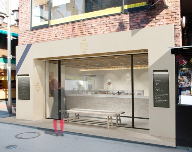 「ca ca o（カカオ）」店舗は観光客でいつも賑わう鎌倉小町通りにオープン