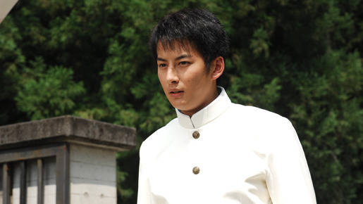 『激情版　エリートヤンキー三郎』　-(C) 2009「激情版 エリートヤンキー三郎」製作委員会