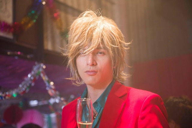 アオイ役を演じる城田優 -(C) 2015「明烏」製作委員会