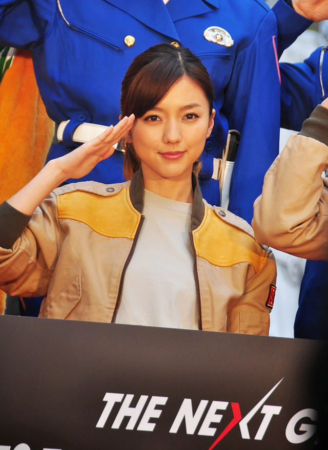 真野恵里菜／『THE NEXT GENERATION パトレイバー 首都決戦』デッキアップ