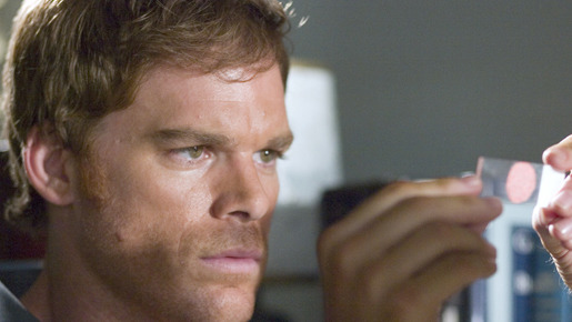 「デクスター」 DexterTM -(C) 2006 Showtime Networks Inc. All rights reserved. SHOWTIME and related marks are registered trademarks of Showtime Networks Inc. A CBS Company. TM, -(R) & -(C) 2009 by Paramount Pictures. All Rights Reserved.