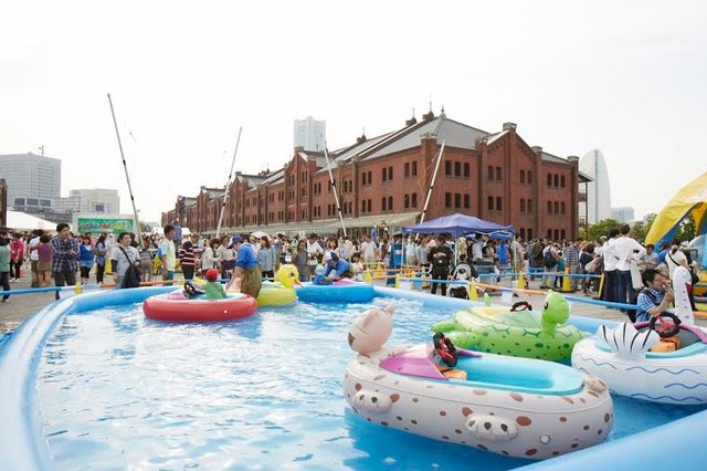 「バブルボール」。＠横浜赤レンガ倉庫「ヨコハマ フリューリングス フェスト2015」